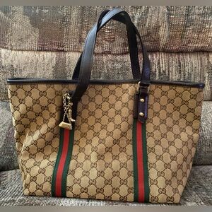 Gucci GG canvas Jolicoeur Sherry Line Tote bag.